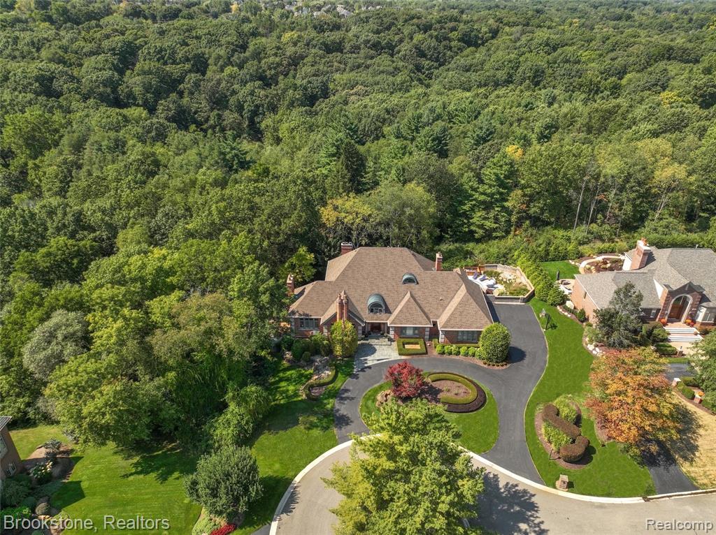 1494 Highpoint Property Photo 1