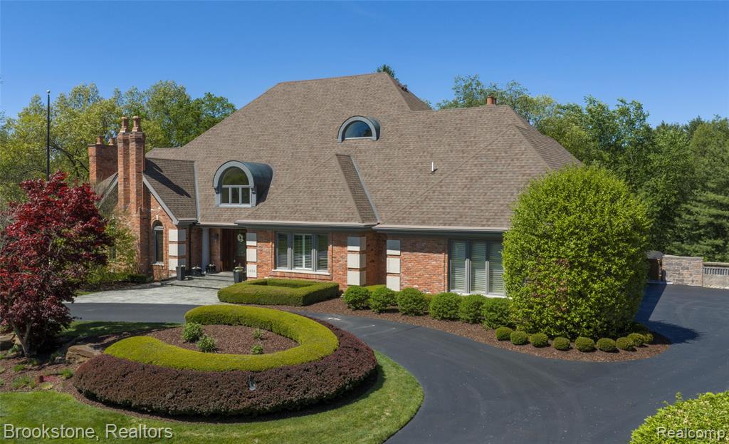 1494 Highpoint Property Photo 16