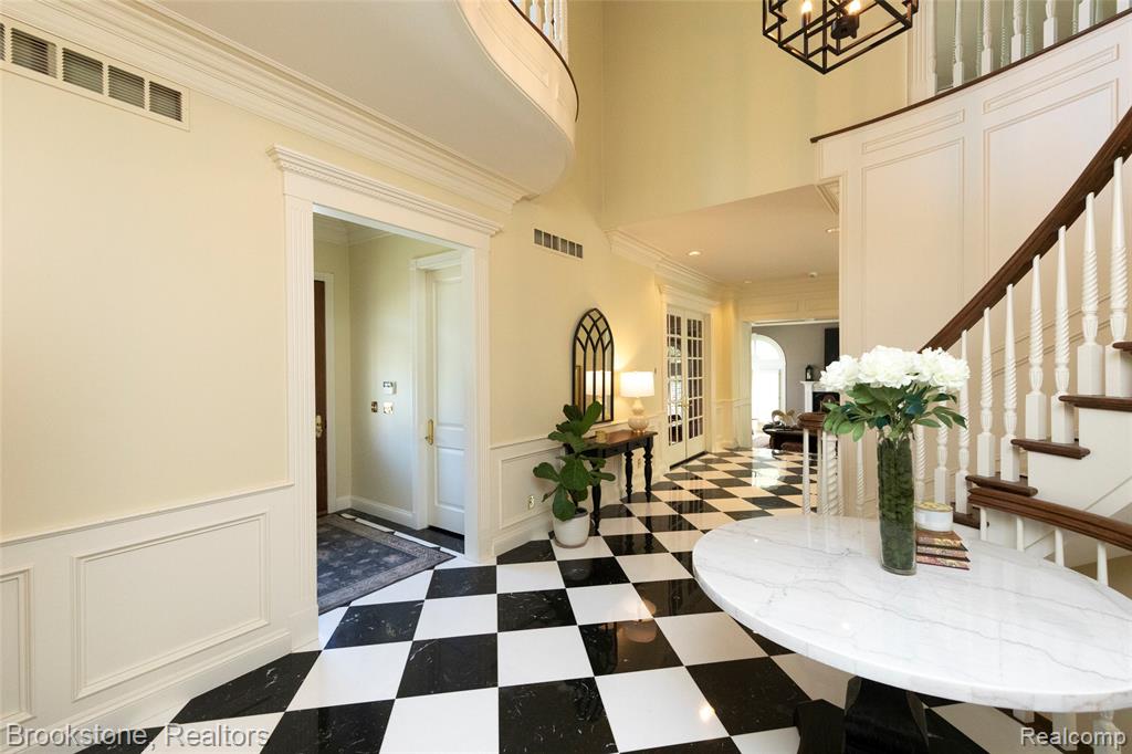 1494 Highpoint Property Photo 19