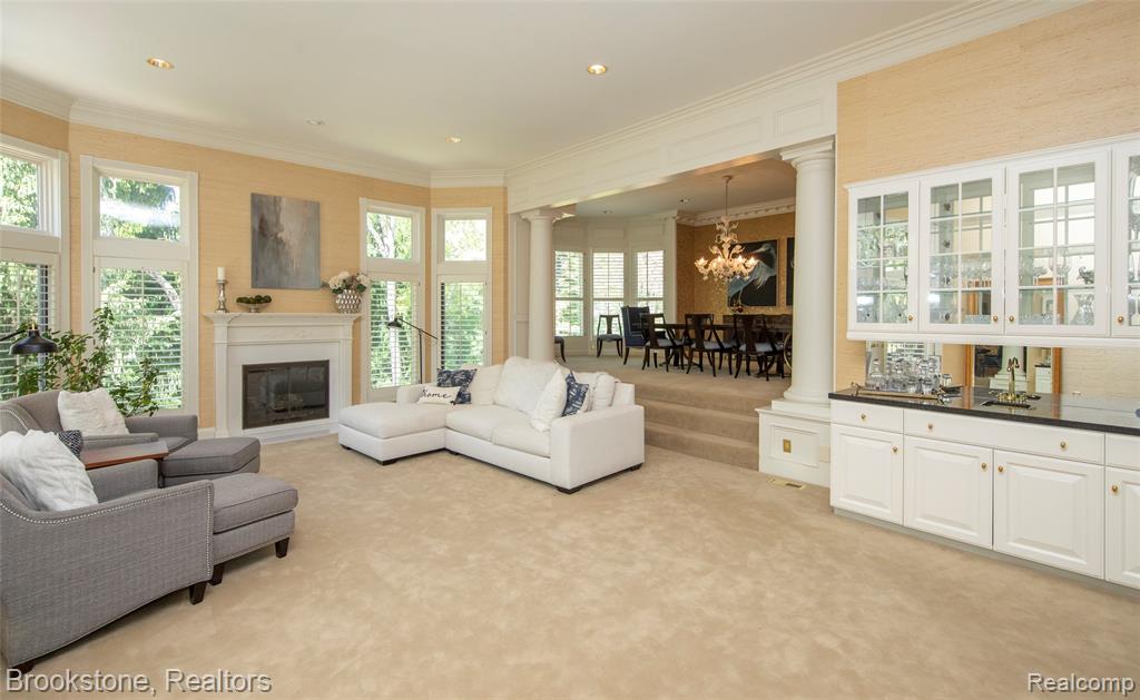 1494 Highpoint Property Photo 25