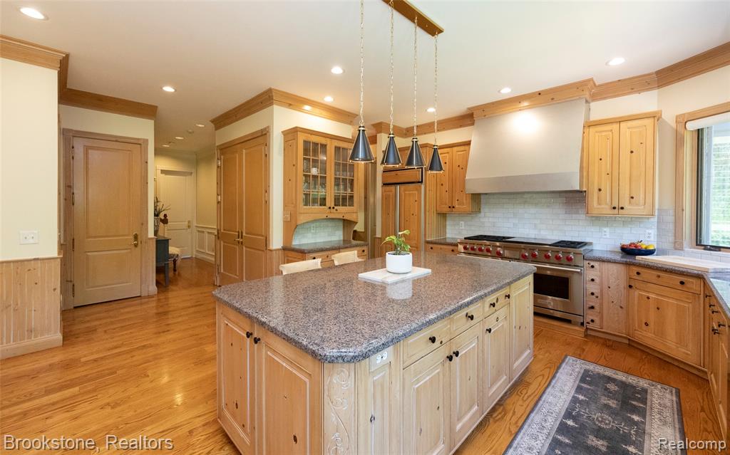 1494 Highpoint Property Photo 30