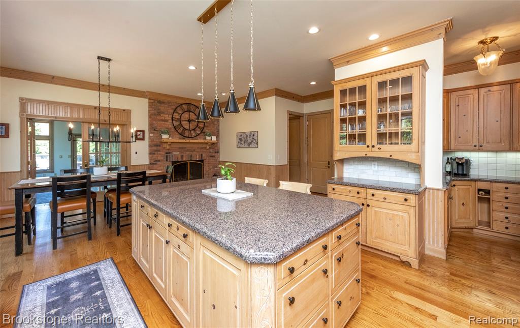 1494 Highpoint Property Photo 33