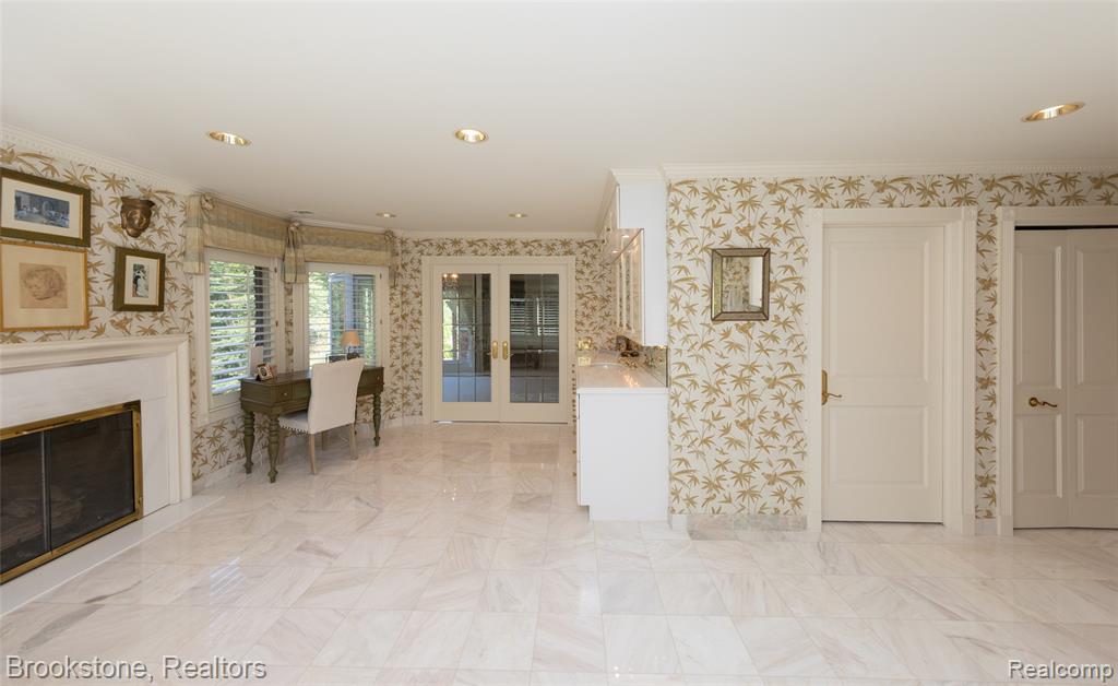 1494 Highpoint Property Photo 54