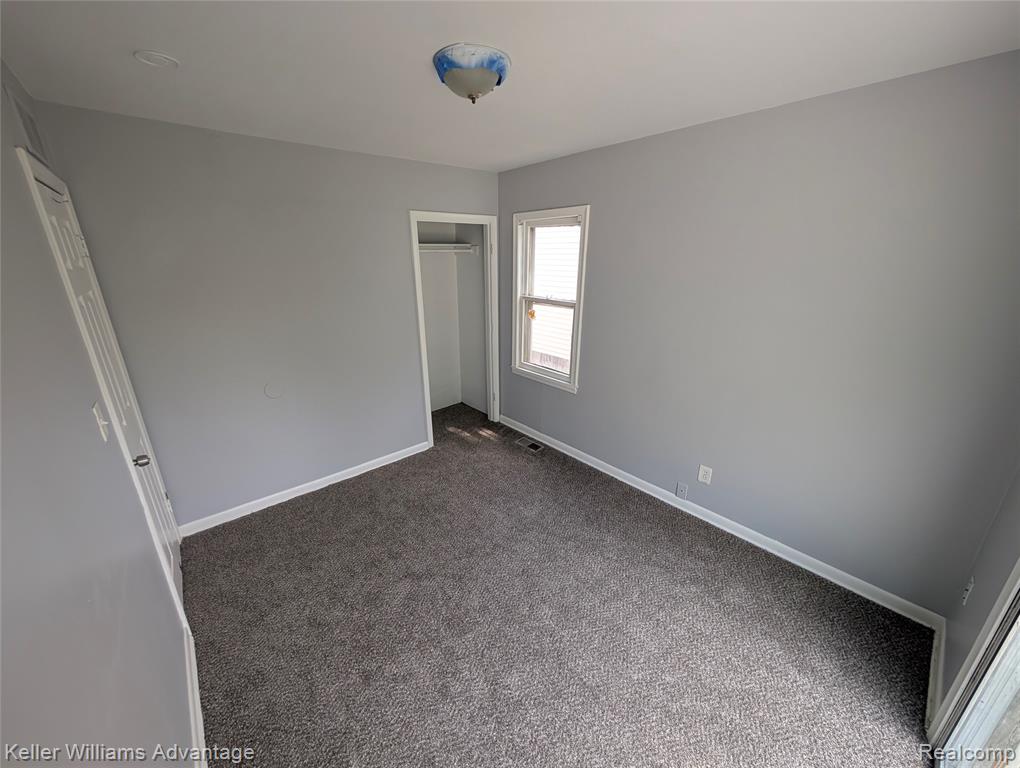 13076 Sherman Avenue Property Photo 6