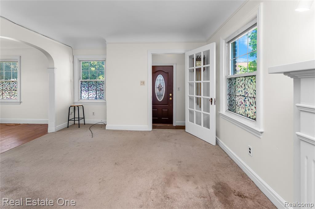 433 Kings Highway Property Photo 9