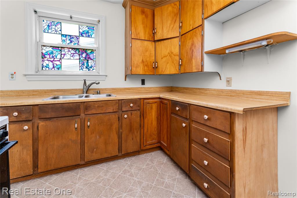 433 Kings Highway Property Photo 14