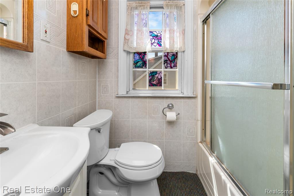 433 Kings Highway Property Photo 19