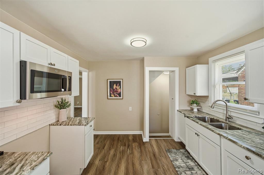 16605 Prevost Street Property Photo 9