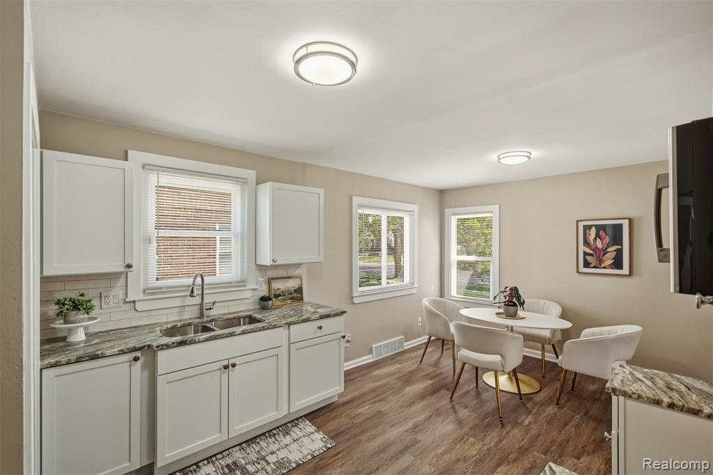 16605 Prevost Street Property Photo 12
