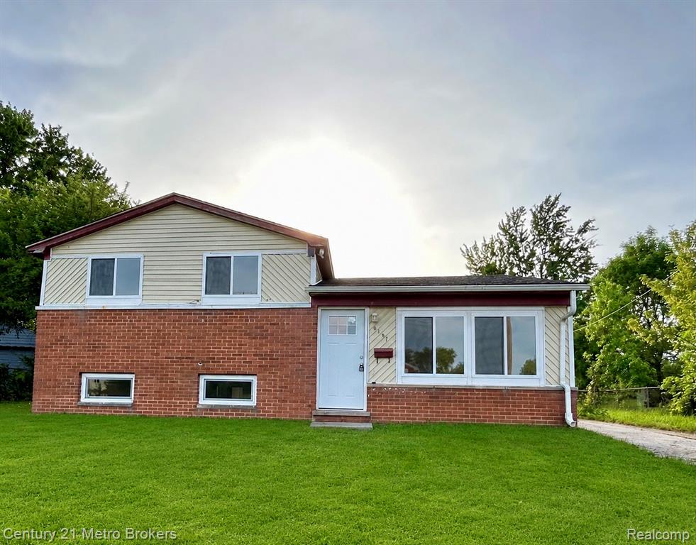 6187 Eldon Road Property Photo 1