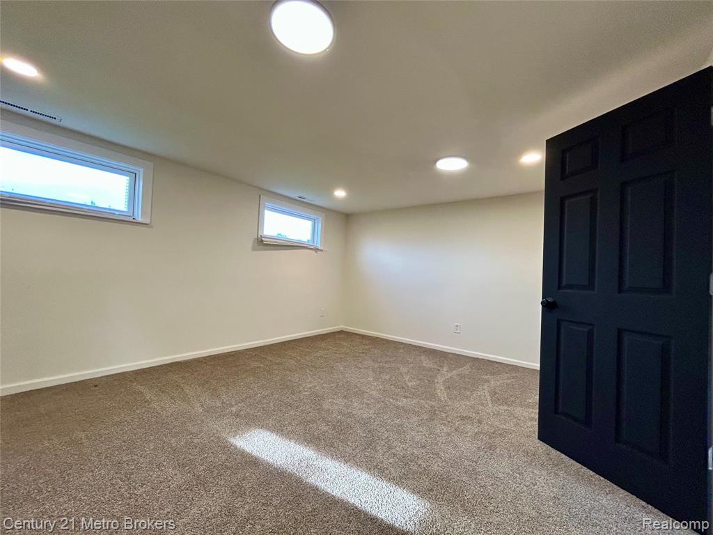 6187 Eldon Road Property Photo 5