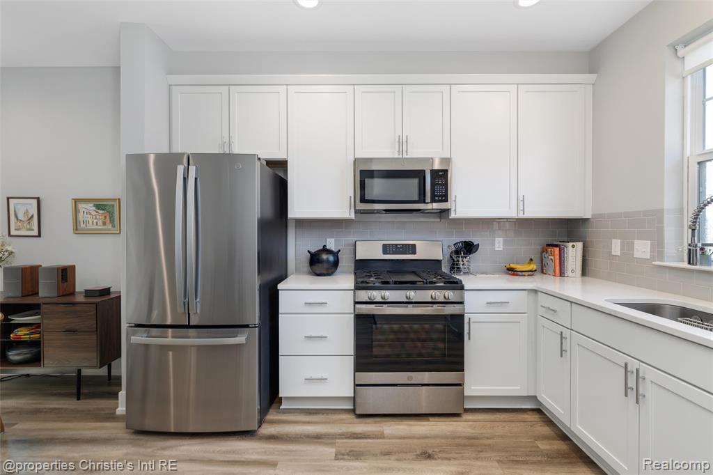5151 Avery Property Photo 16