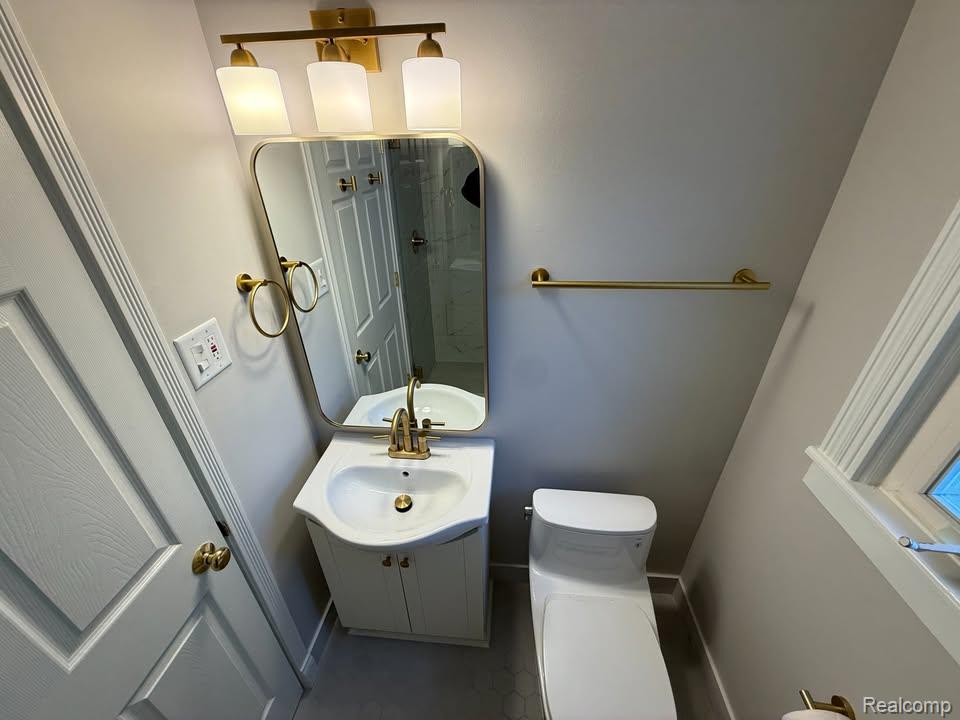 1684 Graefield Road Property Photo 31
