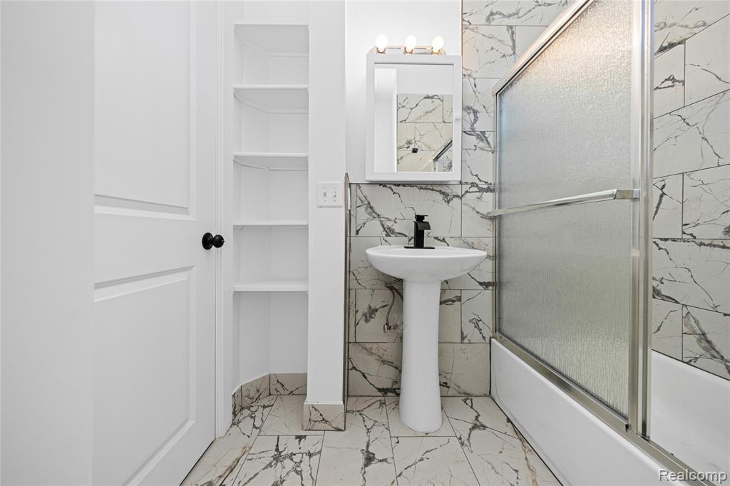 269 Watson Street Property Photo 19