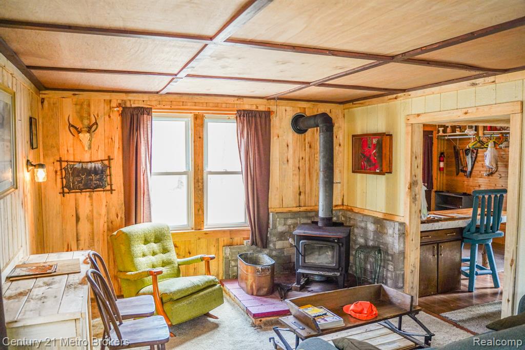 21821 Krenkel Property Photo 7
