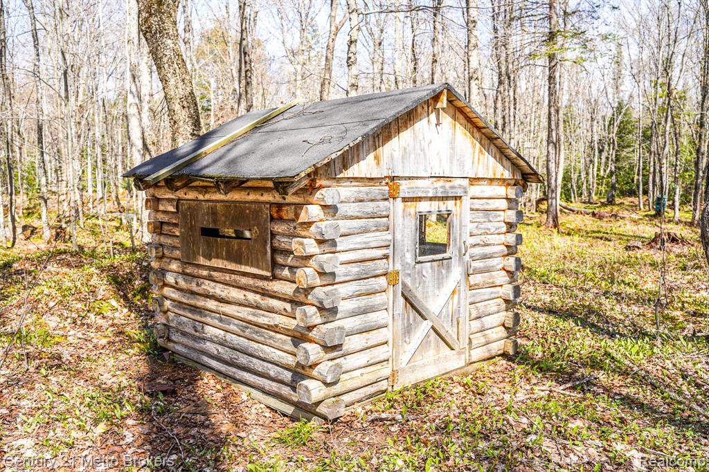 21821 Krenkel Property Photo 18