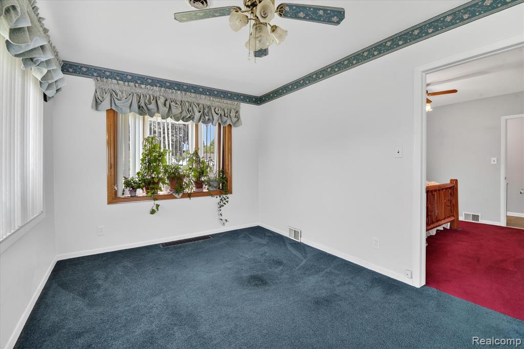 29886 Pointe Drive Property Photo 11