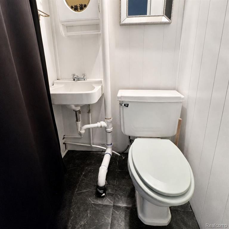 29886 Pointe Drive Property Photo 28