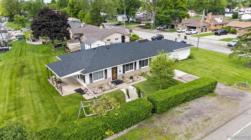 29886 Pointe Drive Property Photo 46