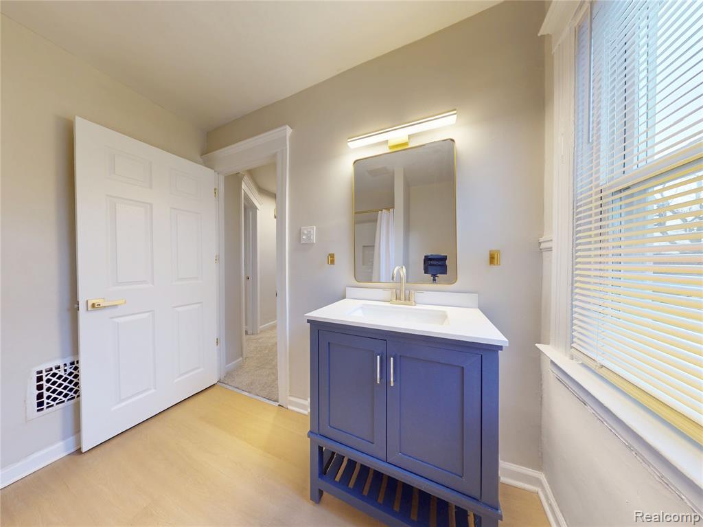 6182 15th Street Property Photo 2