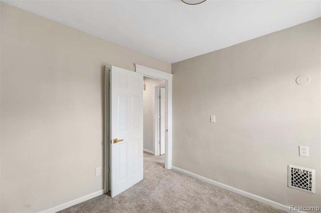 6182 15th Street Property Photo 11