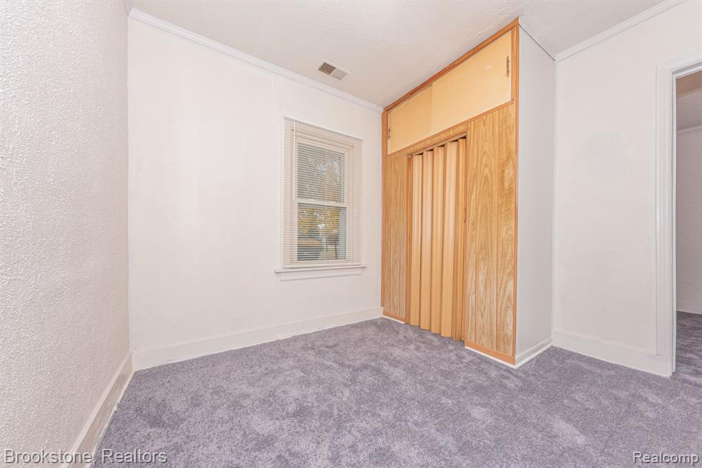 27620 Newcastle Street Property Photo 12