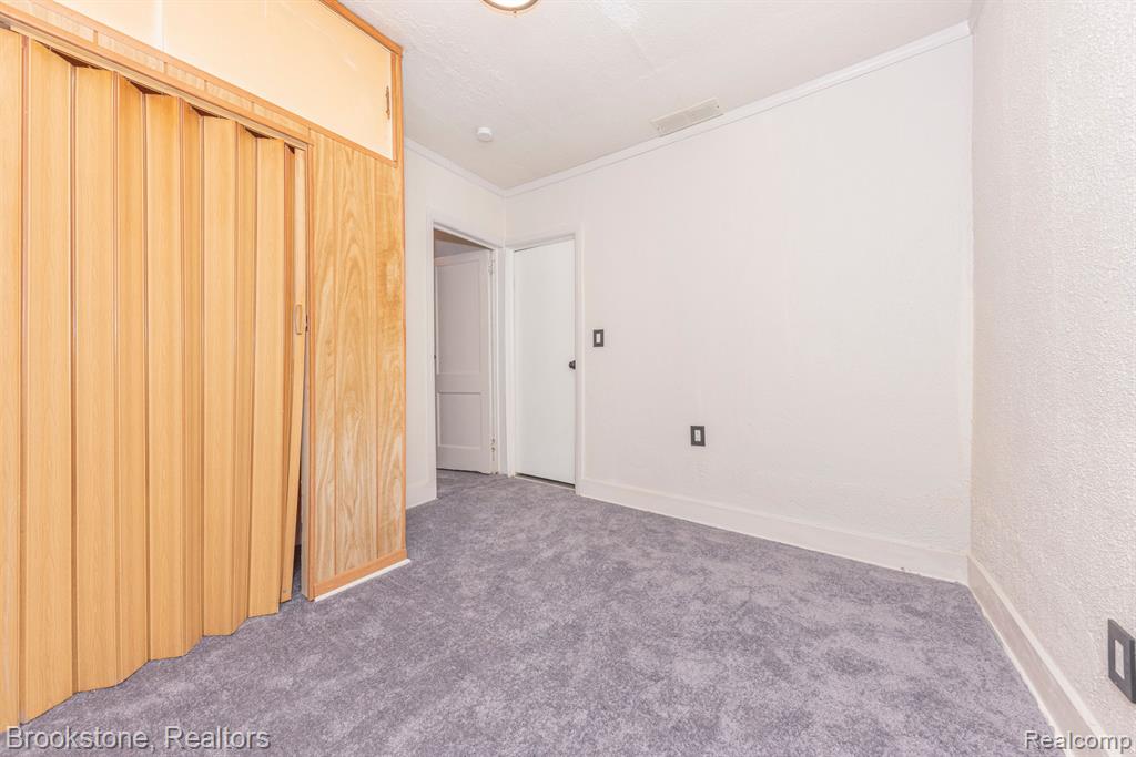 27620 Newcastle Street Property Photo 16