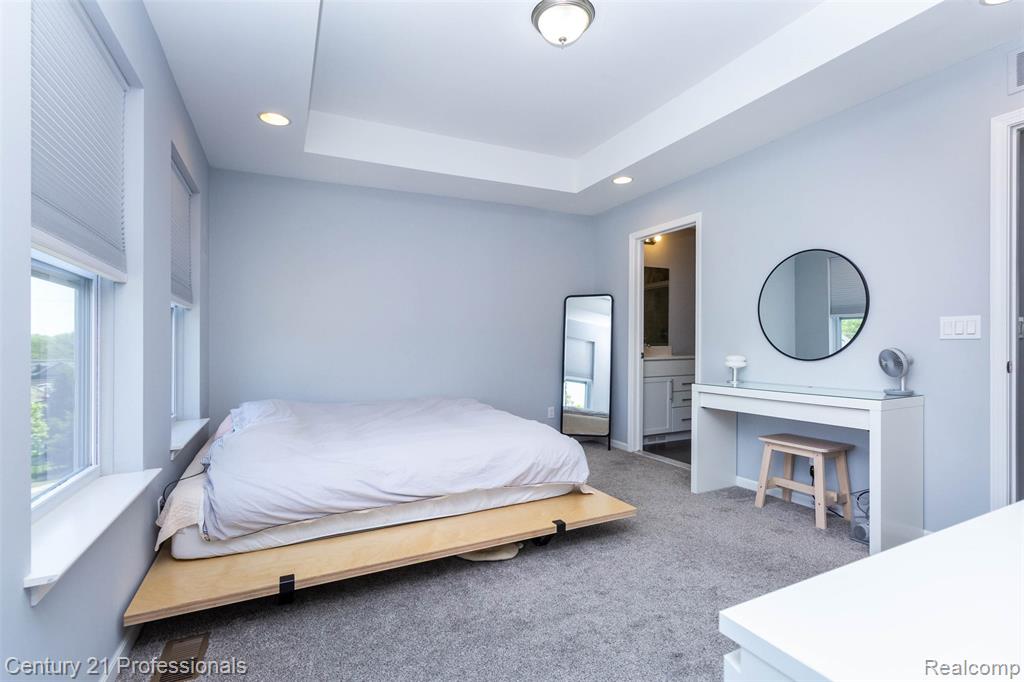 57 Kaprol Drive Property Photo 18