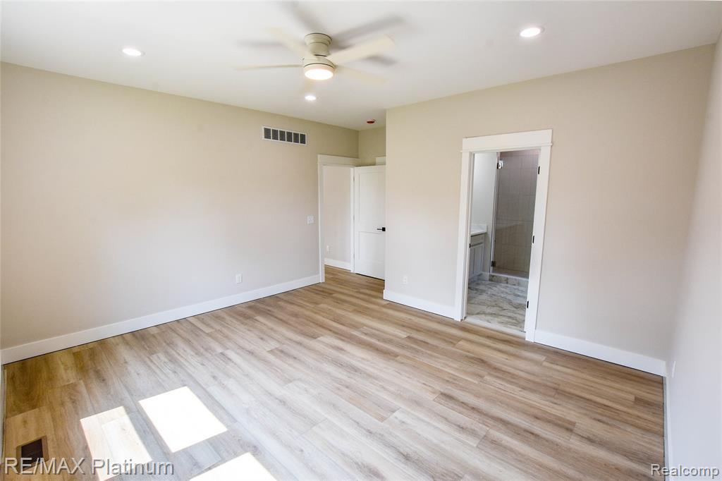 4570 Stillmeadow Property Photo 19