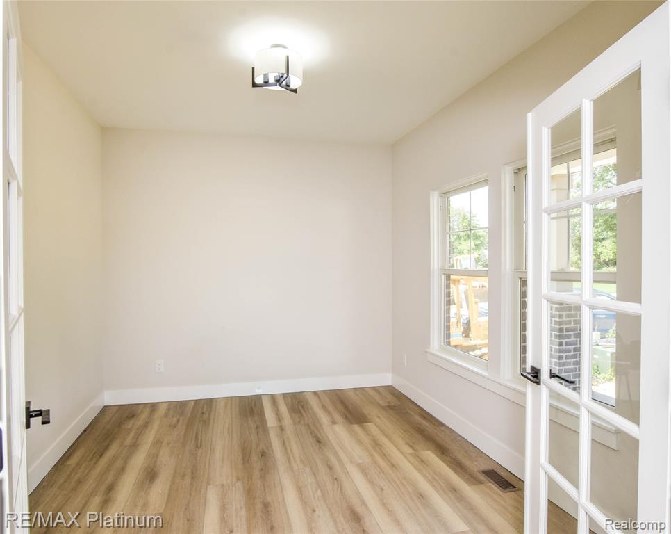 4570 Stillmeadow Property Photo 24