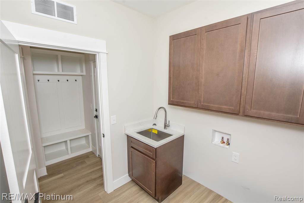 4570 Stillmeadow Property Photo 26