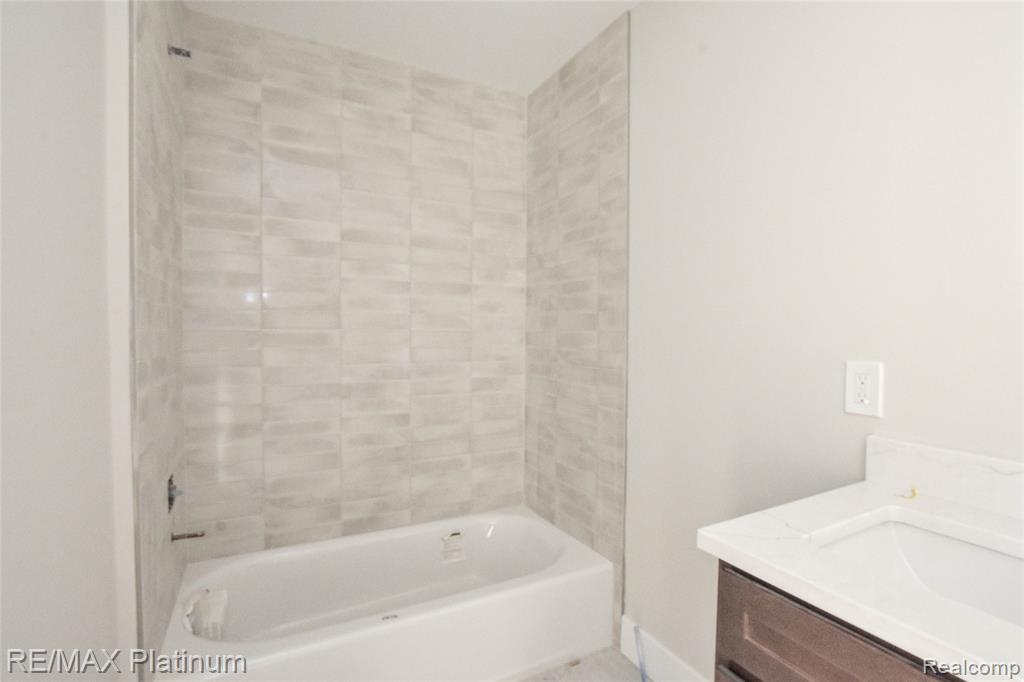 4570 Stillmeadow Property Photo 32