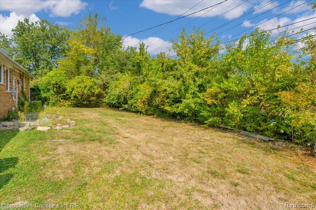 27524 Gail Drive Property Photo 22