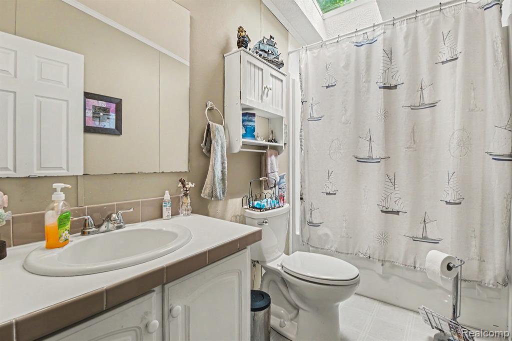 326 Basket Br Property Photo 6