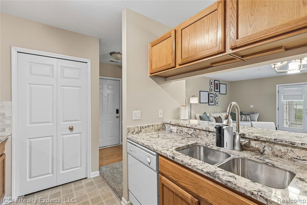 1173 Joyce Lane Property Photo 11
