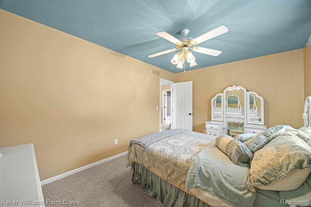 14092 Middlebury Property Photo 31