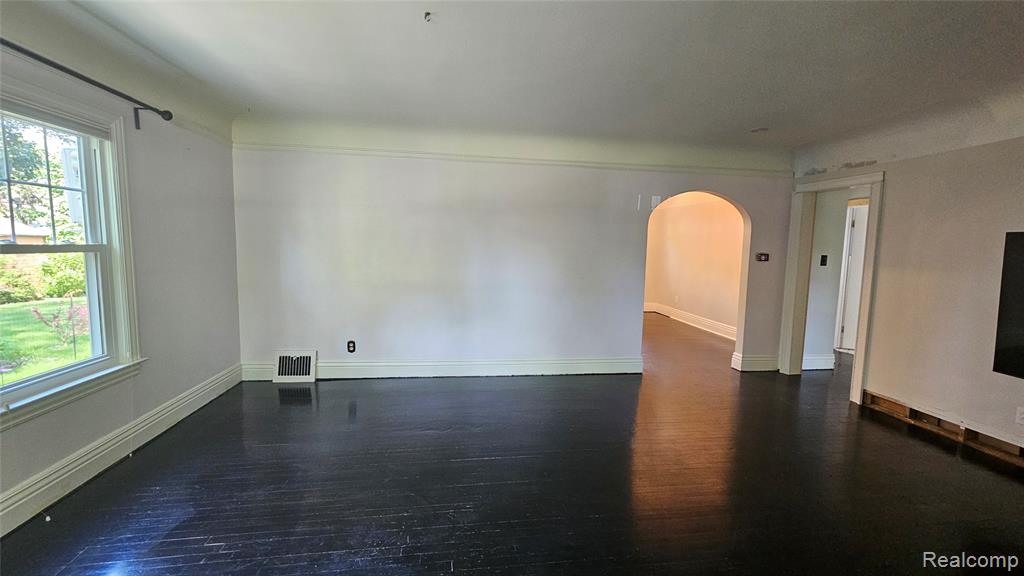 211 Starr Avenue Property Photo 13