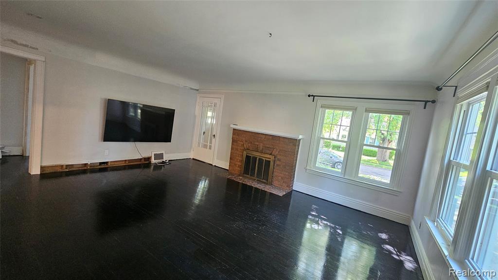211 Starr Avenue Property Photo 14