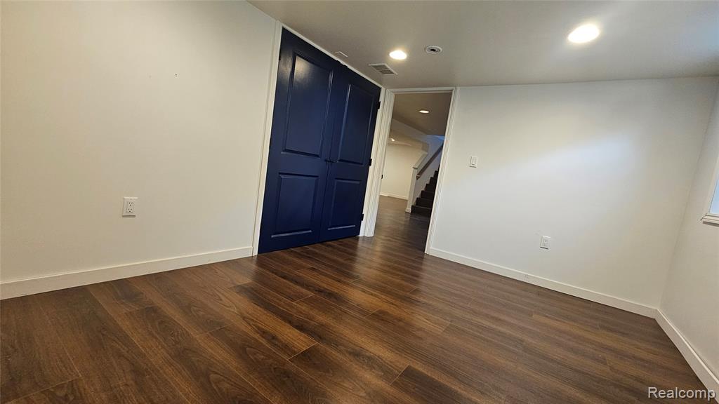 211 Starr Avenue Property Photo 23