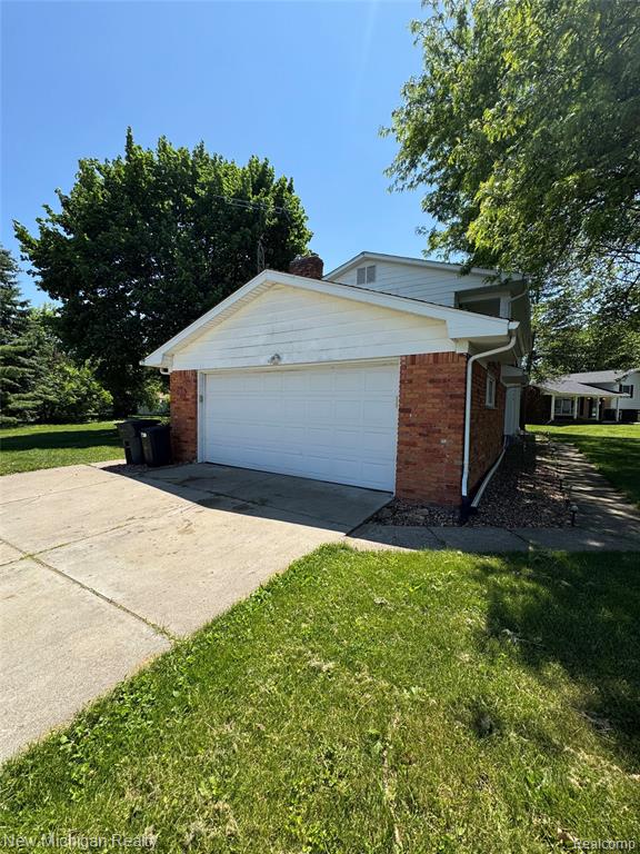 6139 Pebbleshire Circle Property Photo 9