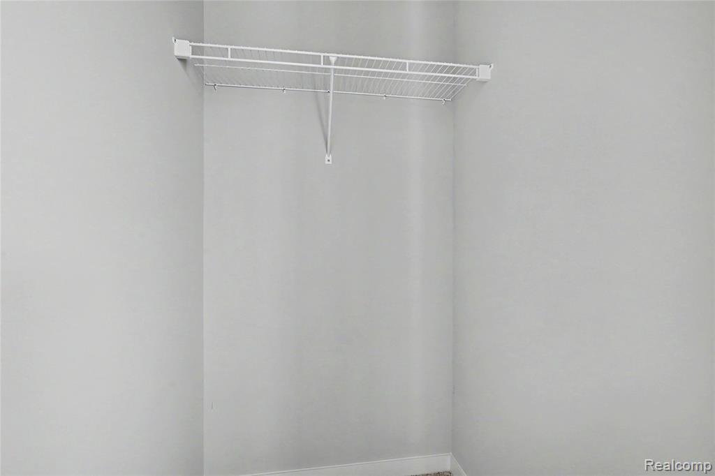 2328 Pear Tree Drive Property Photo 16