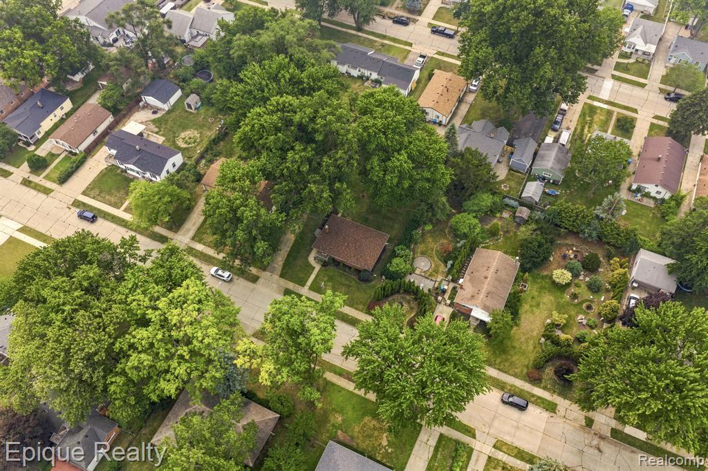 29087 Howard Avenue Property Photo 36