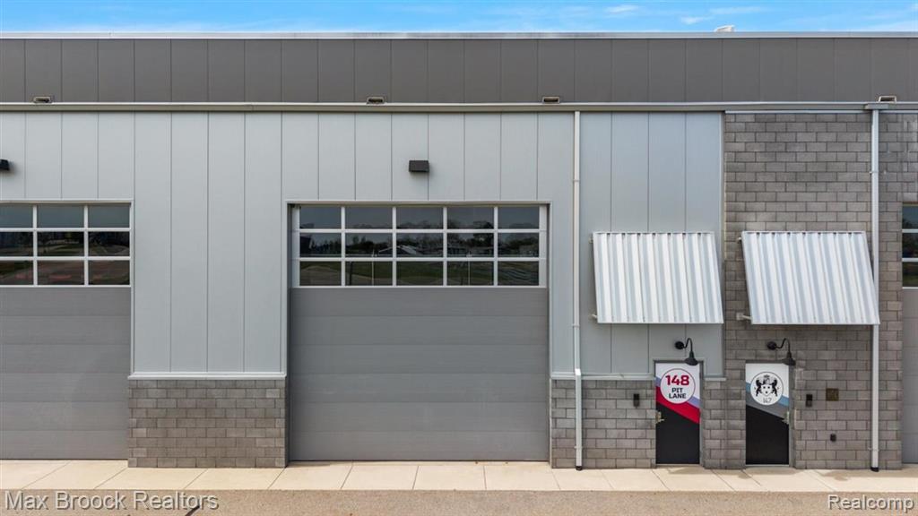 148 Pit Lane Property Photo 5
