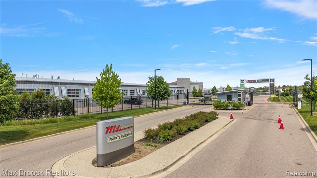 148 Pit Lane Property Photo 13