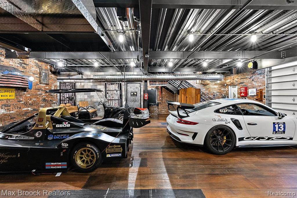 148 Pit Lane Property Photo 26