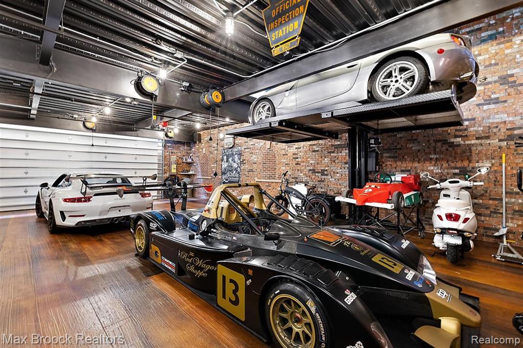 148 Pit Lane Property Photo 28