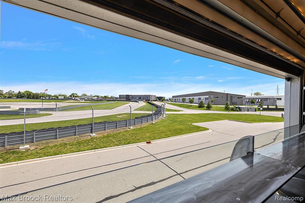148 Pit Lane Property Photo 58