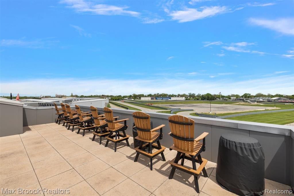 148 Pit Lane Property Photo 77