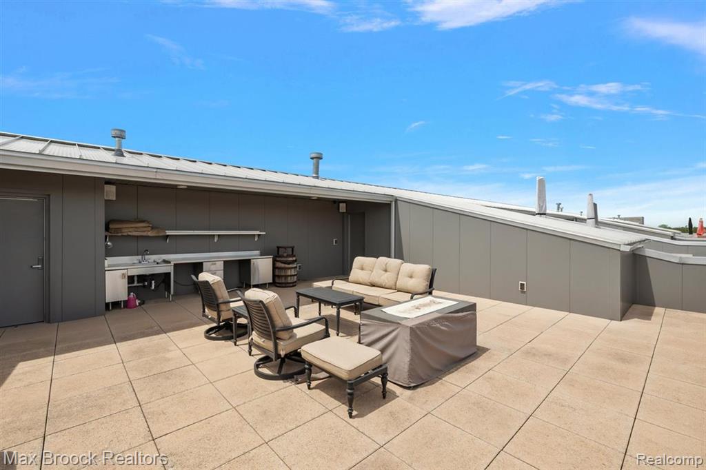 148 Pit Lane Property Photo 78