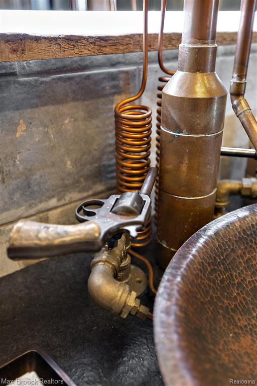 148 Pit Lane Property Photo 95